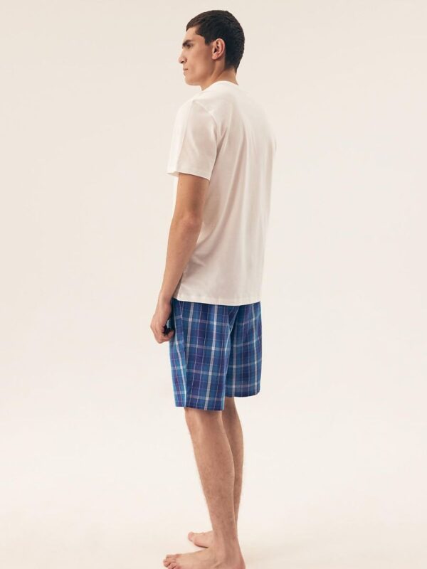 Pyjama Henderson